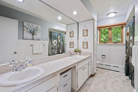 Tiny photo for 5334 Morris Thomas Rd, Hermantown, MN 55811 (MLS # 6125985)