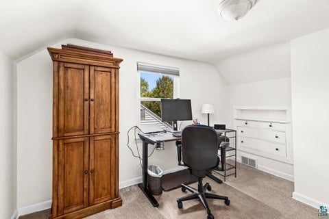 Tiny photo for 5530 W 8th St, Duluth, MN 55807 (MLS # 6125814)