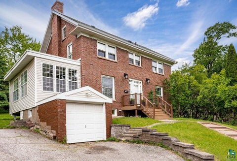 Tiny photo for 2711 E 8th St, Duluth, MN 55812 (MLS # 6126398)