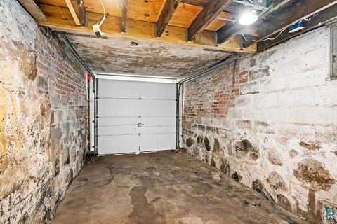 Tiny photo for 2711 E 8th St, Duluth, MN 55812 (MLS # 6126398)