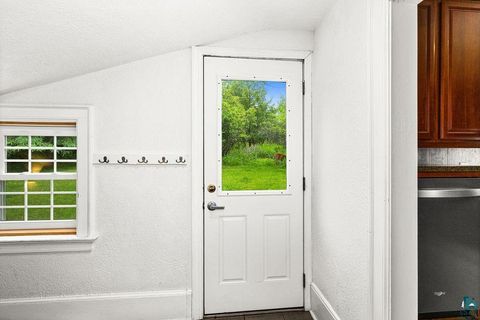 Tiny photo for 2711 E 8th St, Duluth, MN 55812 (MLS # 6126398)
