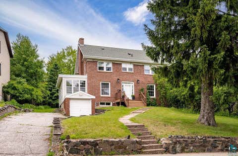 Photo of 2711 E 8th St, Duluth, MN 55812 (MLS # 6126398)