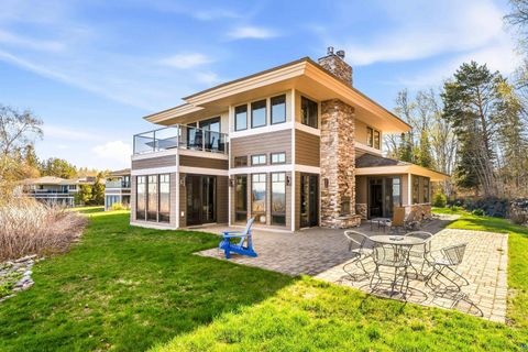 Photo of 1759 Silver Cliff Ln #0, Two Harbors, MN 55616 (MLS # 6126591)
