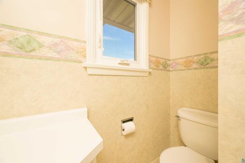 Tiny photo for 3714 Woodland Ave, Duluth, MN 55803 (MLS # 6124949)