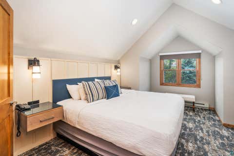 Tiny photo for 2100 Water St #302A, Duluth, MN 55812 (MLS # 6126995)