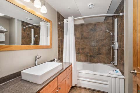Tiny photo for 2100 Water St #302A, Duluth, MN 55812 (MLS # 6126995)