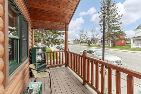 Tiny photo for 955 E Sheridan St, Ely, MN 55731 (MLS # 6125842)