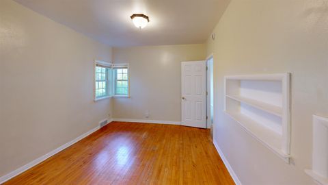 Tiny photo for 908 E Skyline Pkwy, Duluth, MN 55805 (MLS # 6123267)