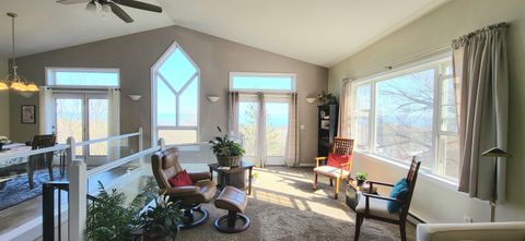 Tiny photo for 908 E Skyline Pkwy, Duluth, MN 55805 (MLS # 6123267)
