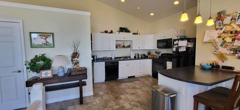 Tiny photo for 908 E Skyline Pkwy, Duluth, MN 55805 (MLS # 6123267)