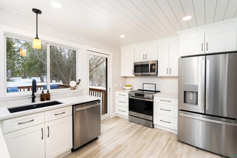 Tiny photo for 3928 Haines Rd, Duluth, MN 55811 (MLS # 6124279)