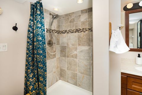 Tiny photo for 3928 Haines Rd, Duluth, MN 55811 (MLS # 6124279)