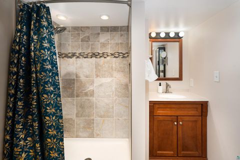 Tiny photo for 3928 Haines Rd, Duluth, MN 55811 (MLS # 6124279)