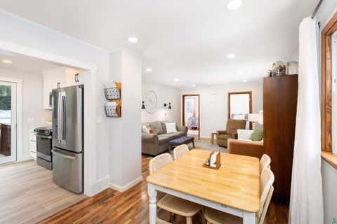 Tiny photo for 3928 Haines Rd, Duluth, MN 55811 (MLS # 6124279)