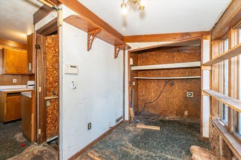 Tiny photo for 4217 Peabody St, Duluth, MN 55804 (MLS # 6123045)