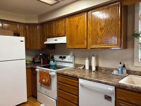 Tiny photo for 4217 W 6th St, Duluth, MN 55807 (MLS # 6122544)