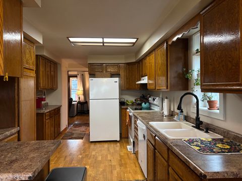 Tiny photo for 4217 W 6th St, Duluth, MN 55807 (MLS # 6122544)