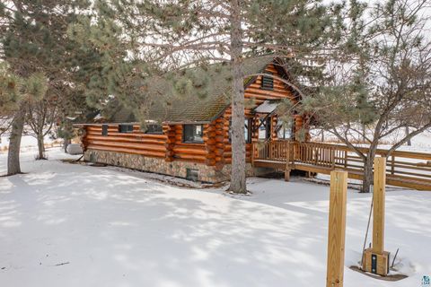 Tiny photo for 1600 E Sheridan St, Ely, MN 55731 (MLS # 6124106)