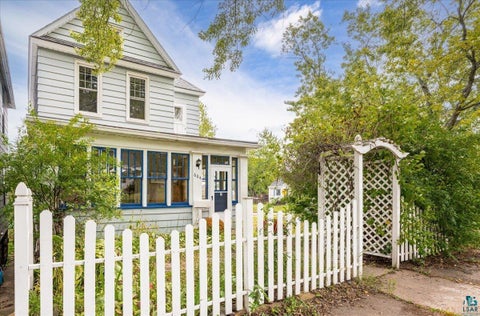 Tiny photo for 604 E 11th St, Duluth, MN 55805 (MLS # 6127819)