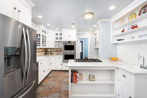 Tiny photo for 2702 Woodland Ave, Duluth, MN 55803 (MLS # 6123604)