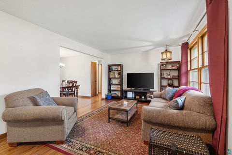 Tiny photo for 8528 S Columbus Ave, Bloomington, MN 55420 (MLS # 6126007)