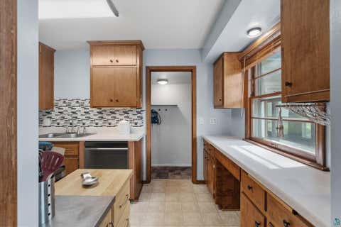 Tiny photo for 8528 S Columbus Ave, Bloomington, MN 55420 (MLS # 6126007)
