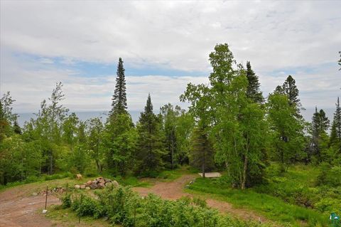 Tiny photo for 828 Slater Dr, Beaver Bay, MN 55601 (MLS # 6126365)