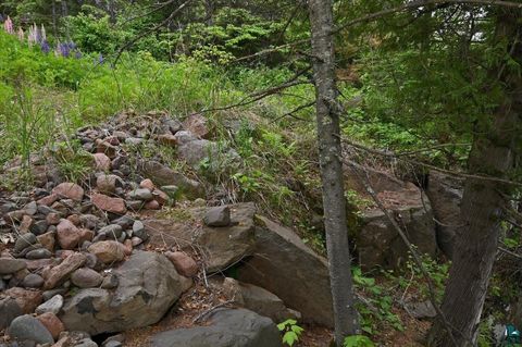 Tiny photo for 828 Slater Dr, Beaver Bay, MN 55601 (MLS # 6126365)