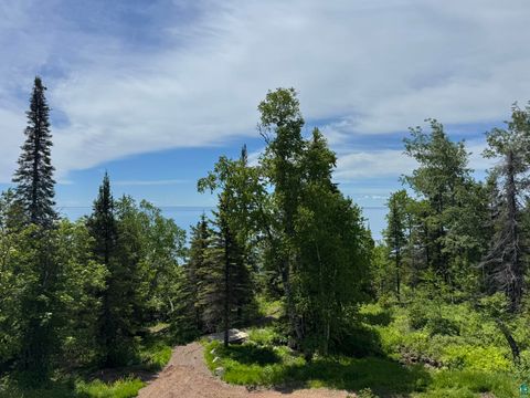 Tiny photo for 828 Slater Dr, Beaver Bay, MN 55601 (MLS # 6126365)