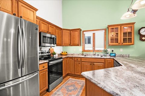 Tiny photo for 1145 Como Ave #1, Duluth, MN 55811 (MLS # 6123563)