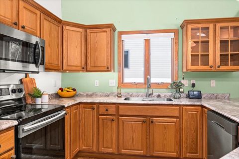 Tiny photo for 1145 Como Ave #1, Duluth, MN 55811 (MLS # 6123563)