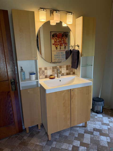 Tiny photo for 1605 E 7th St, Duluth, MN 55812 (MLS # 6126218)