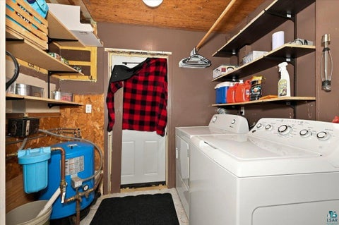 Tiny photo for 6845 S State Highway 35, Foxboro, WI 54836 (MLS # 6127994)