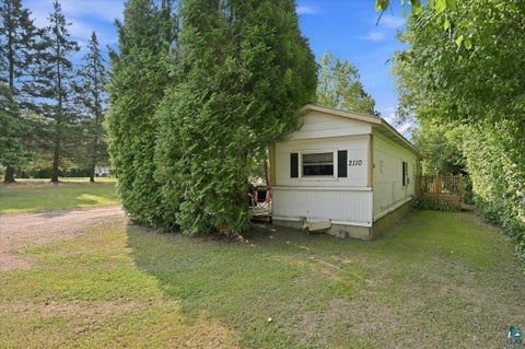 Photo of 2110 Doddridge Ave, Cloquet, MN 55720 (MLS # 6127393)