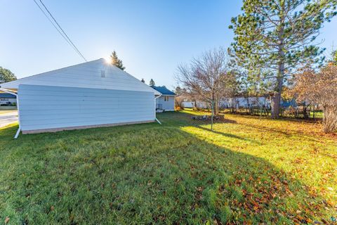 Tiny photo for 31 Garden Cr Cir, Babbitt, MN 55706 (MLS # 6125115)