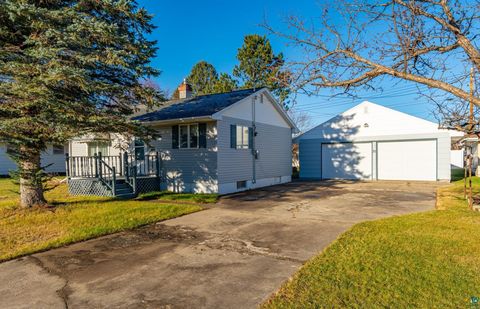 Tiny photo for 31 Garden Cr Cir, Babbitt, MN 55706 (MLS # 6125115)