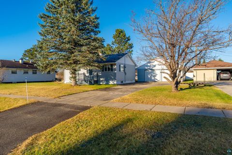 Tiny photo for 31 Garden Cr Cir, Babbitt, MN 55706 (MLS # 6125115)