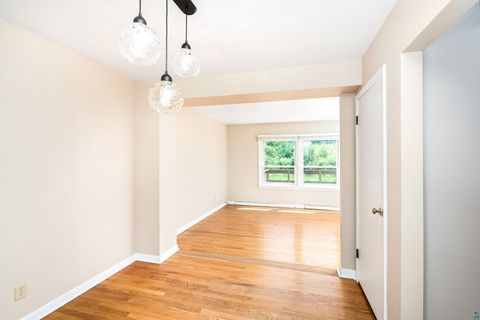 Tiny photo for 902 Madison Ave #902, Duluth, MN 55811 (MLS # 6126777)