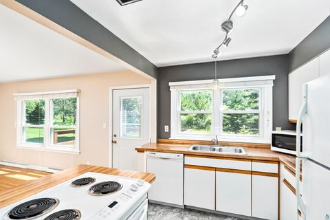 Tiny photo for 902 Madison Ave #902, Duluth, MN 55811 (MLS # 6126777)