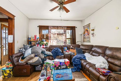 Tiny photo for 925 E 7th St, Duluth, MN 55805 (MLS # 6122736)