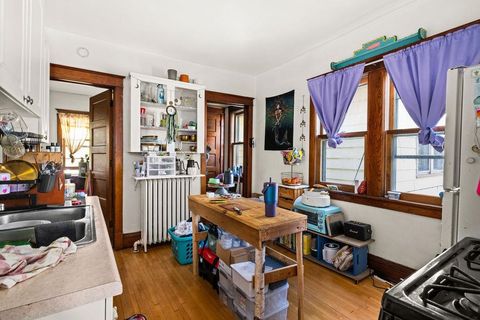 Tiny photo for 925 E 7th St, Duluth, MN 55805 (MLS # 6122736)