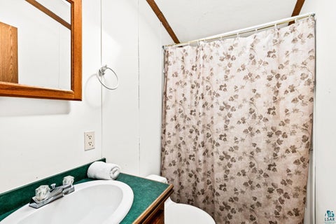 Tiny photo for 807 W Stowe St, Duluth, MN 55808 (MLS # 6127603)