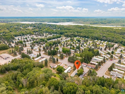 Tiny photo for 807 W Stowe St, Duluth, MN 55808 (MLS # 6127603)