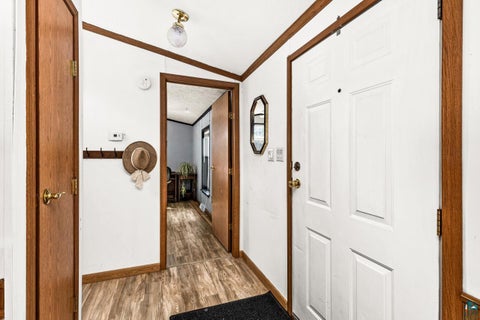 Tiny photo for 807 W Stowe St, Duluth, MN 55808 (MLS # 6127603)