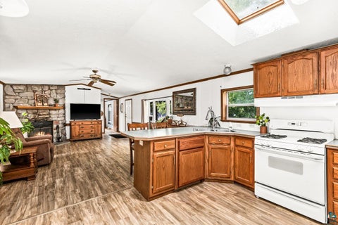 Tiny photo for 807 W Stowe St, Duluth, MN 55808 (MLS # 6127603)