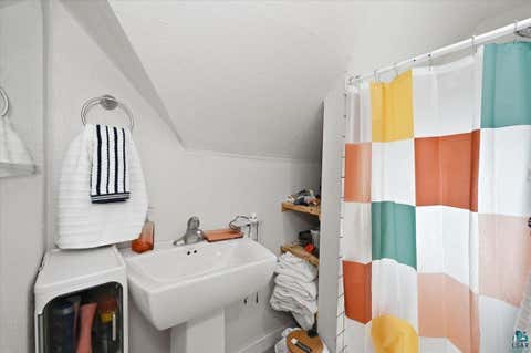 Tiny photo for 629 Spear Ave, Duluth, MN 55803 (MLS # 6127090)