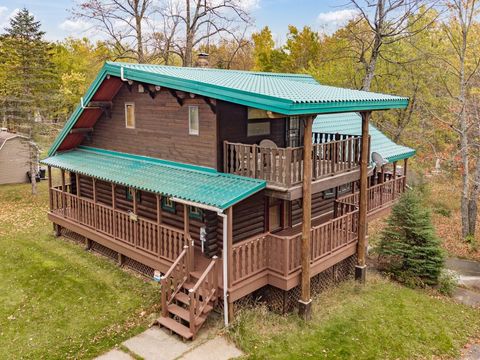 Photo of 5248 W Arrowhead Rd, Hermantown, MN 55811 (MLS # 6122954)