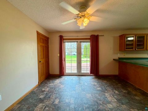 Tiny photo for 401 W 17th St, Glencoe, MN 55336 (MLS # 6124832)