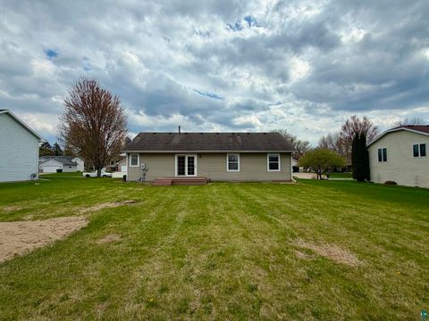 Tiny photo for 401 W 17th St, Glencoe, MN 55336 (MLS # 6124832)