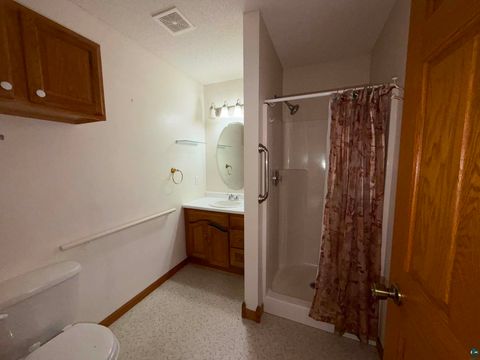 Tiny photo for 401 W 17th St, Glencoe, MN 55336 (MLS # 6124832)